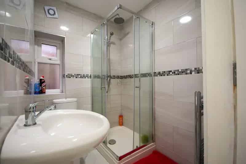 7 Double Bedroom House Near UoB