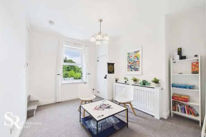 3 Bed House for Sale in Whaley Bridge