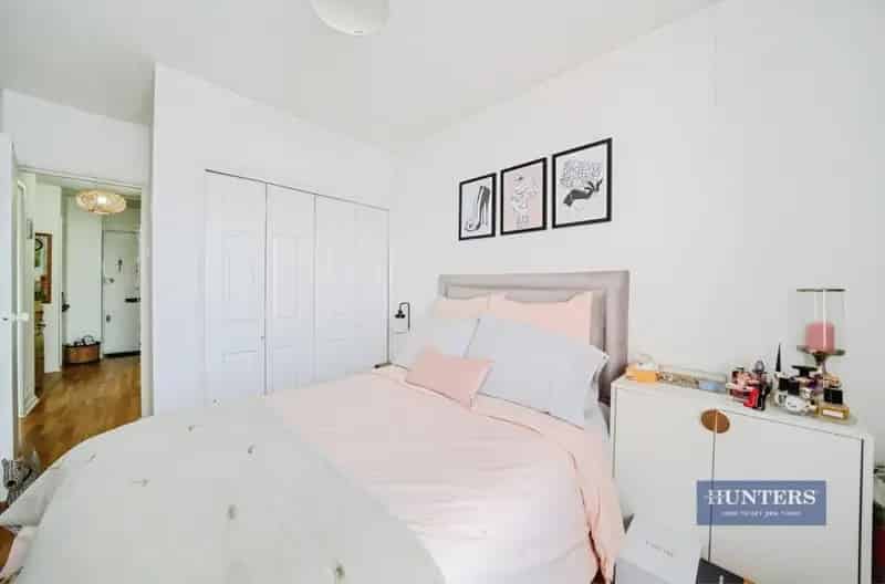 1 Bed Flat for Sale - Camden Canal View