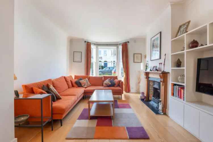 4 Bedroom House for Sale in West Hampstead
