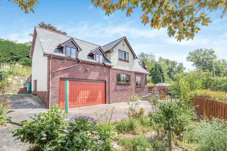 Detached House for sale with 5 bedrooms, Bow, Crediton