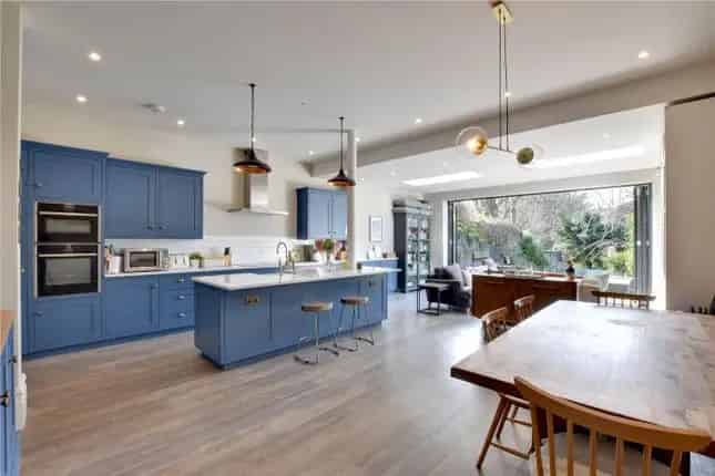Large Edwardian Semi-Detached House for Sale in Blackheath