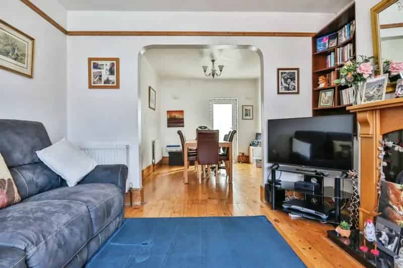 Five Bedroom Victorian House Poole Town Centre