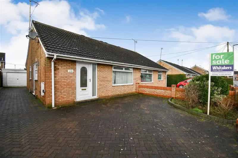 2 Bedroom Semi-Detached Bungalow for Sale