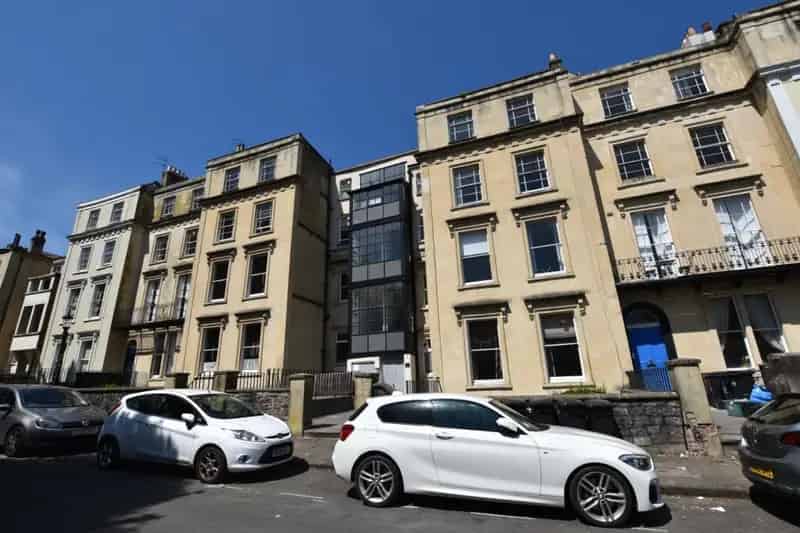 1 bedroom terraced house