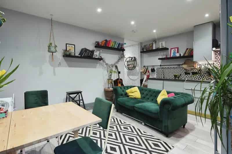 2-Bedroom Apartment near Seven Dials Brighton