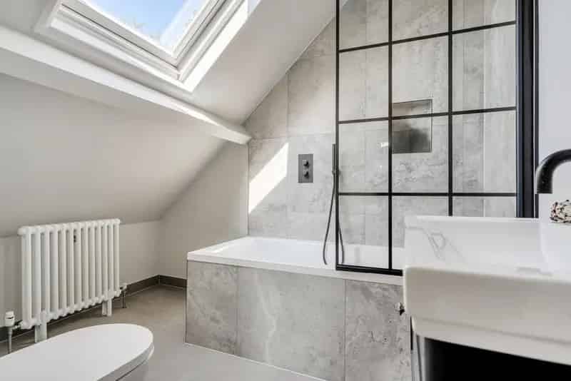 Flat For Sale , London, England