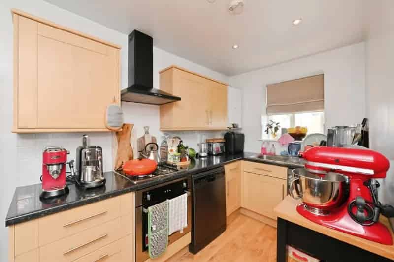 Two Bedroom Apartment Highbourne Court Hoddesdon