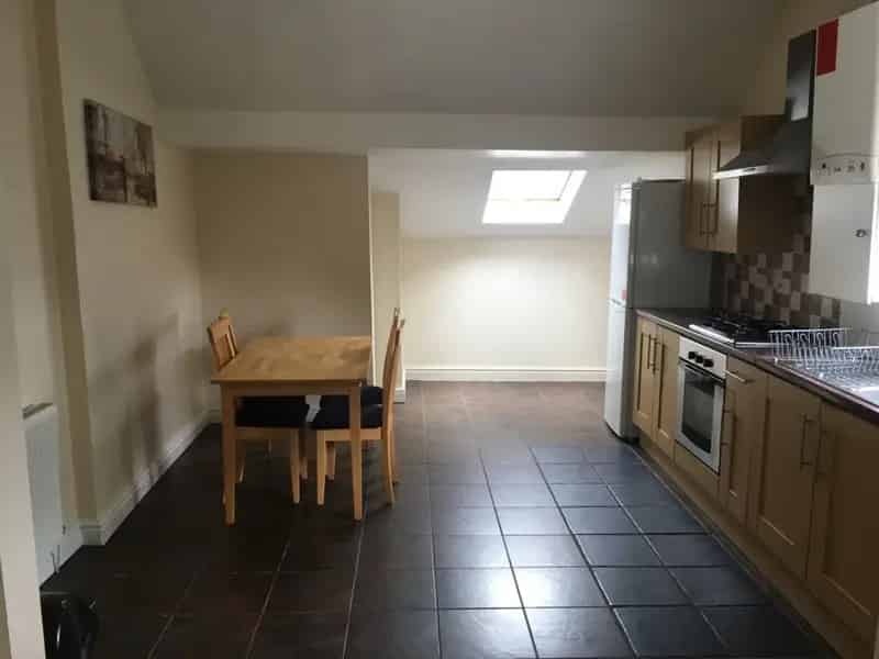 2 Bedroom Flat To Rent Available 19092025