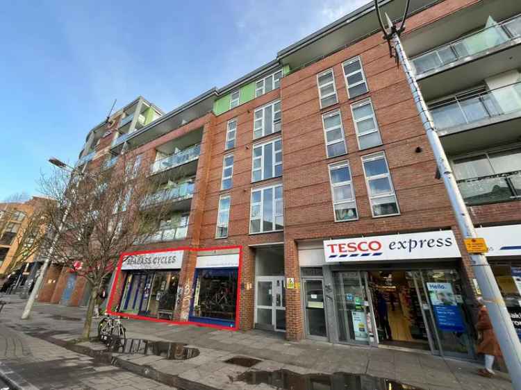 Large Peckham Retail Unit - 2867 Sqft - High Footfall Location