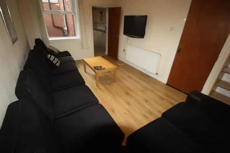 8 Bedroom Student House 2025 2026 Academic Year