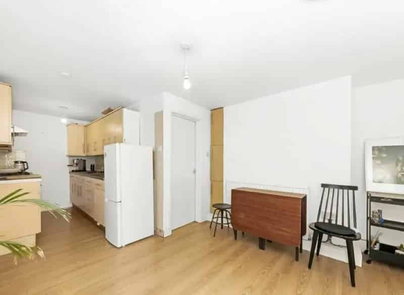 Spacious 2-Bedroom Flat in East Dulwich Near Station