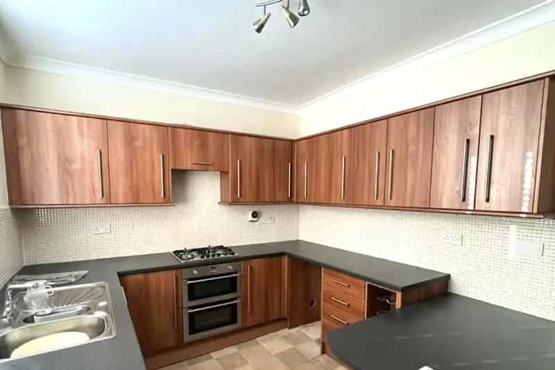 Four Bedroom Semi Detached House Scott Hall Road Leeds