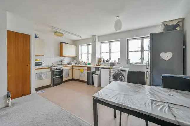 4 Bedroom House for Sale in Wapping High St E1W