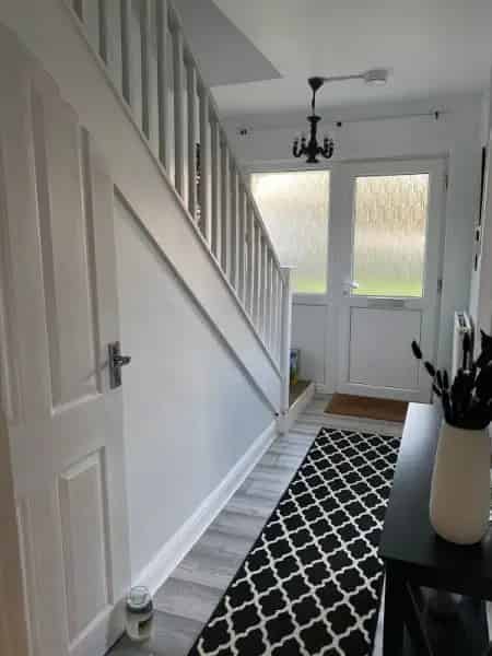 Spacious Rural Home New Windows Bathrooms Heating System Pet Friendly