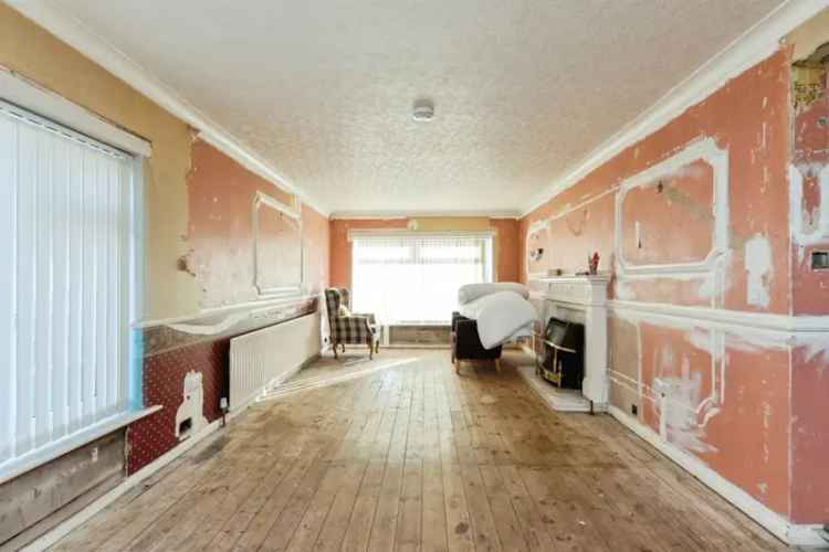 3 Bed Dorma Bungalow  Detached House For Sale NG8