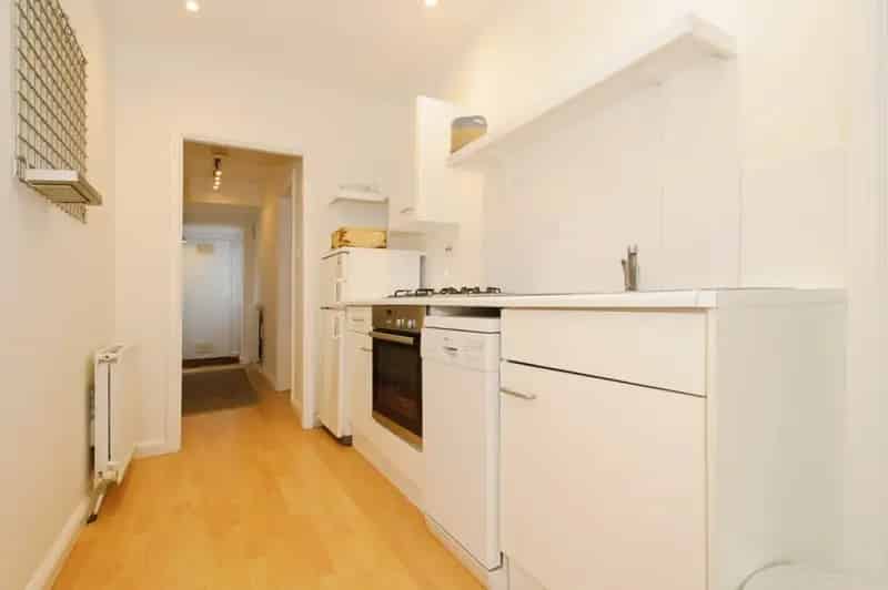 1 Bedroom Flat To Rent Available August 19 2025