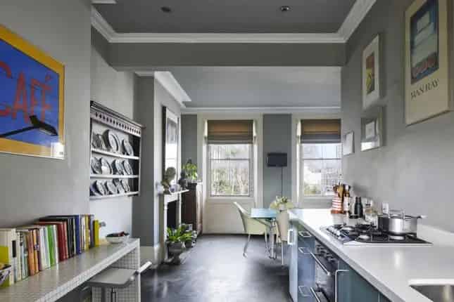 Large Victorian House with Commercial Space near Upper Street