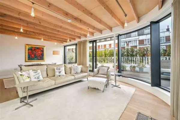 2 Bed Flat Fulham High Street Modern Living West Facing Terrace