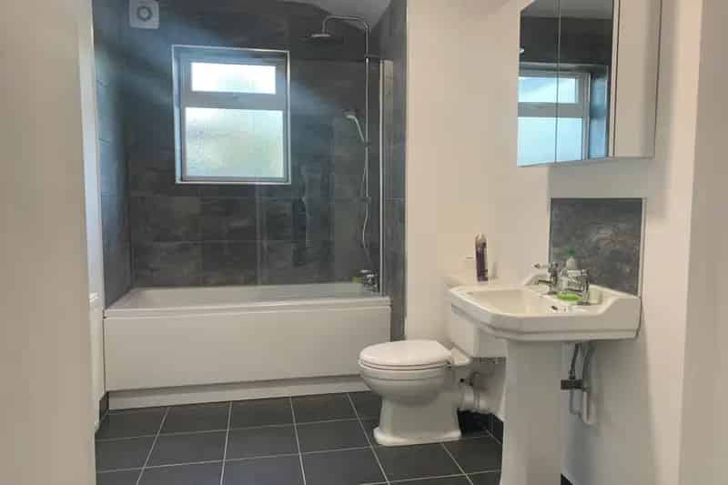 3 Bedroom Family Home - Newly Refurbished