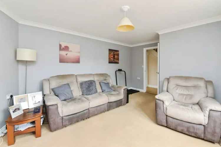 2 Bed Mid Terrace House Devizes