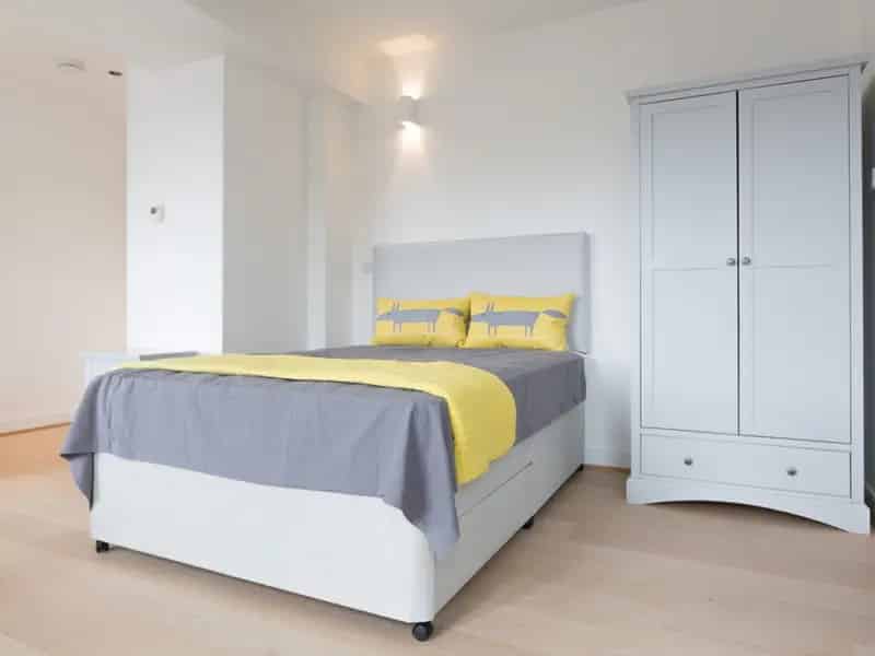 1 Bedroom Flat To Rent Available August 19 2025