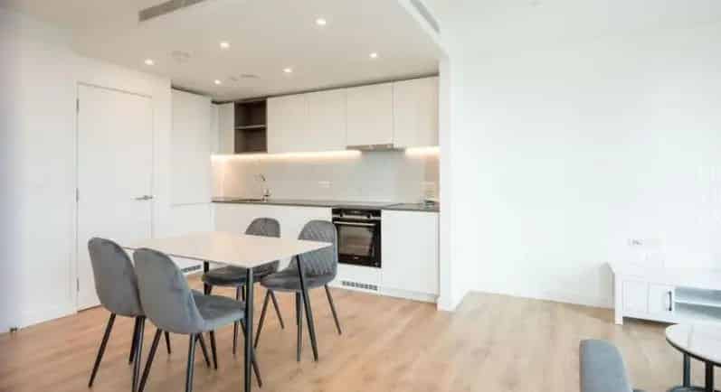 Luxury 1 Bedroom Apartment Canary Wharf Thames Views