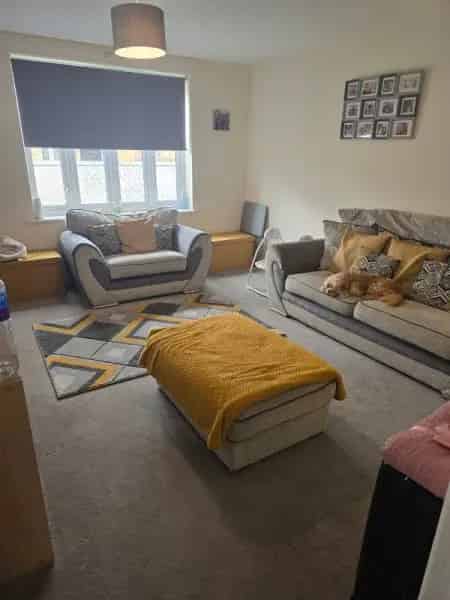 3 Bed House with Large Rooms and Ample Storage