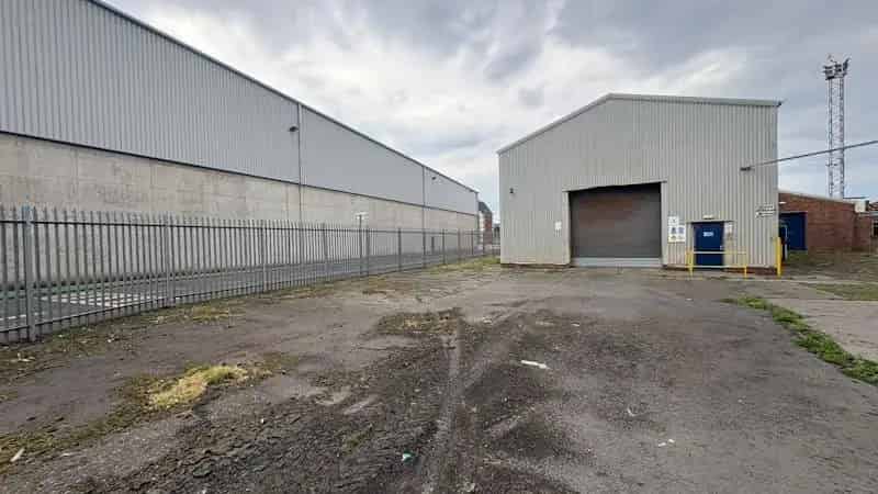 Port of Ayr Warehouse: Secure Storage with Cranes and Office Space