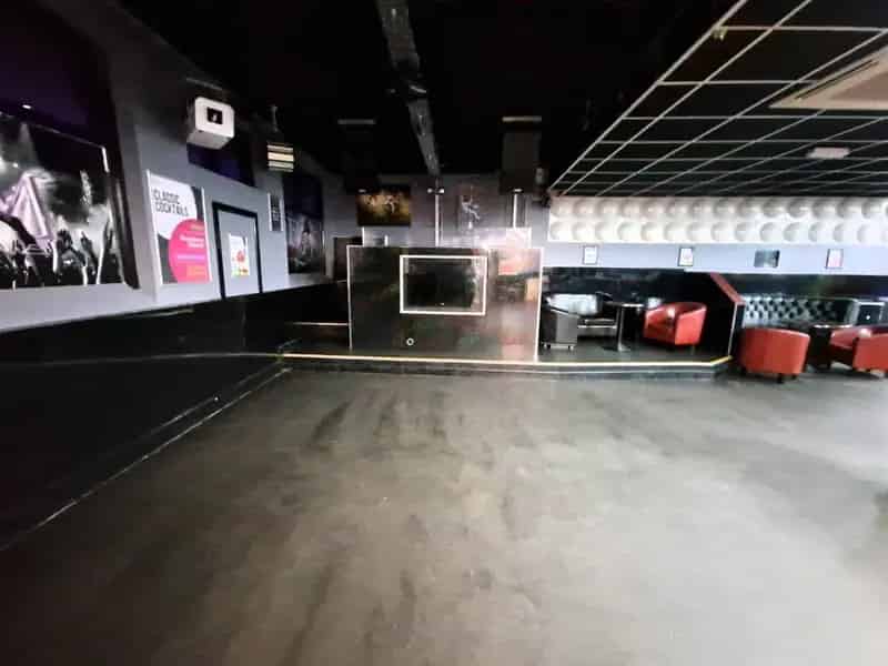 Commercial Premises To Let in Port Talbot