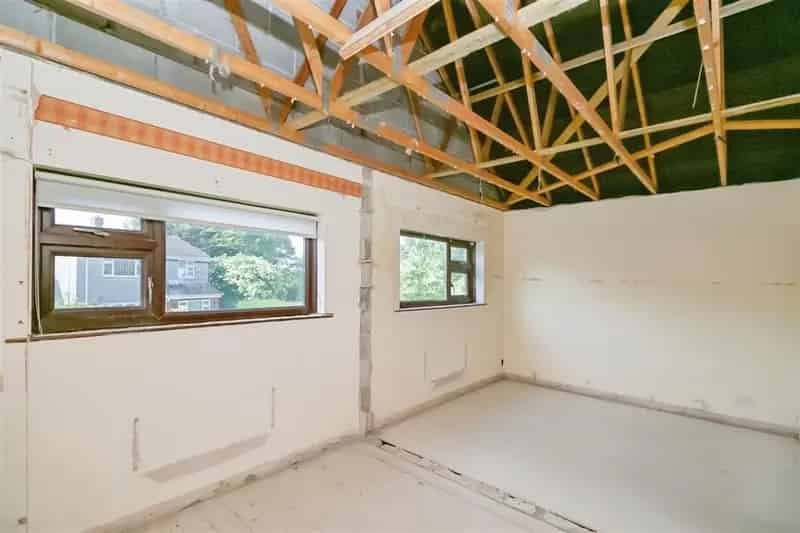 2 Bedroom Detached House Auction Sale June 24th