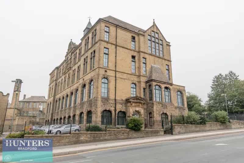 1 Bedroom Flat For Sale in Bradford