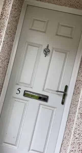 Large 2 Bedroom Maisonette Bordon Own Garden Newly Decorated