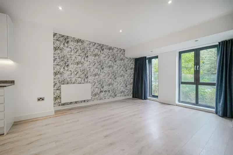 2 Bedroom Apartment for Sale in Solihull