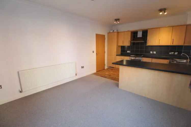 2 Bedroom Flat For Sale Spacious Apartment Near Town Center