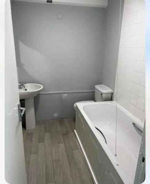 Ground Floor 1 Bed Flat