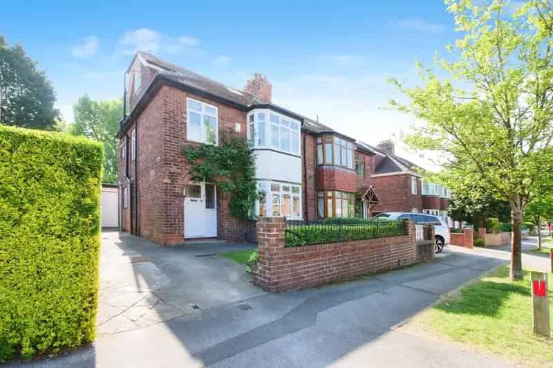 4 bedroom Semi Detached House for sale, York, North Yorkshire, YO26