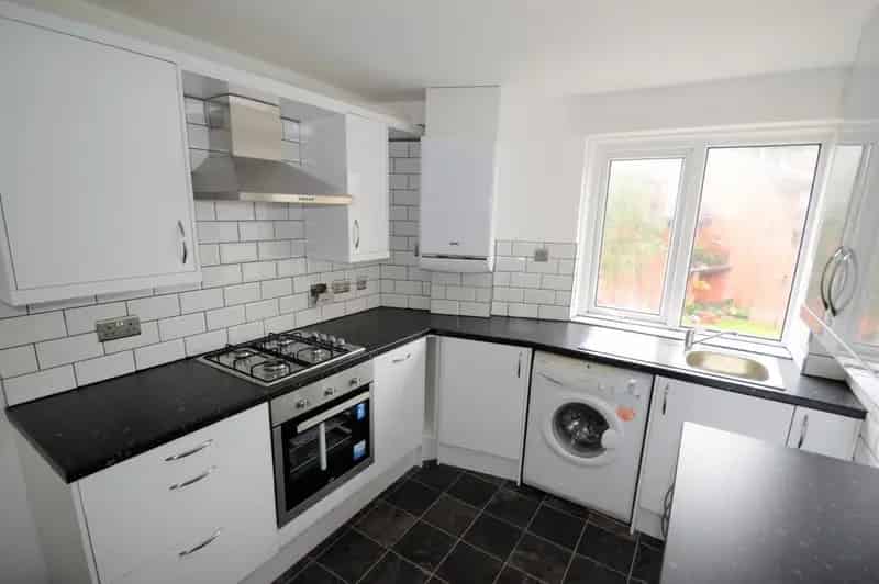 2 Bedroom Flat For Sale