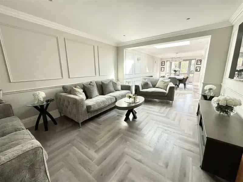 5 Bedroom Semi Detached Bungalow for Sale West Horndon