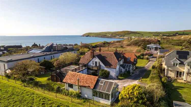 Detached House for sale with 8 bedrooms, Down End Croyde