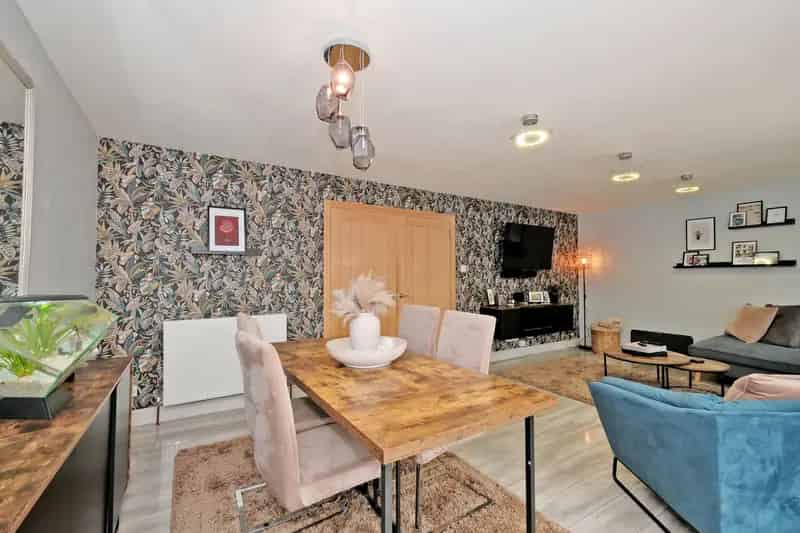 3 Bed Terraced House Portlethen Modern Decor Gas Central Heating