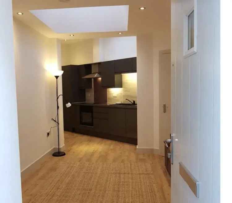 1 Bedroom Flat to Rent for Students and Young Graduates