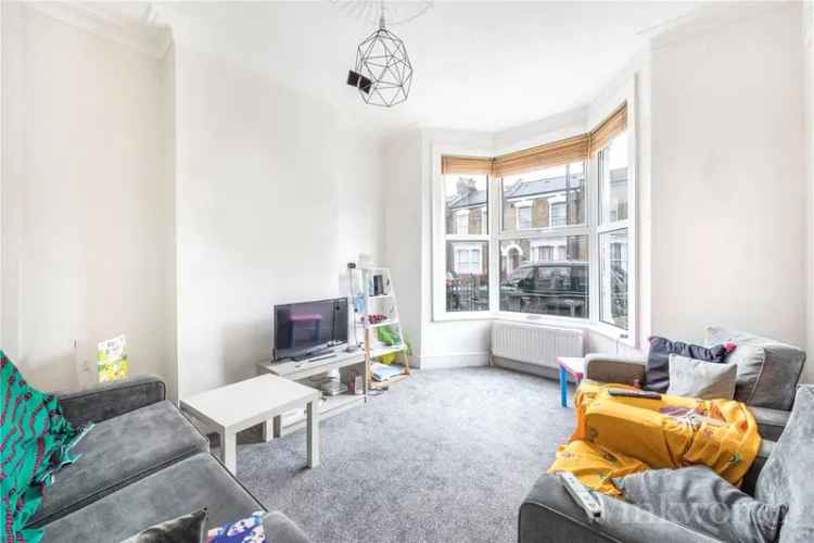 4 bedroom house in London