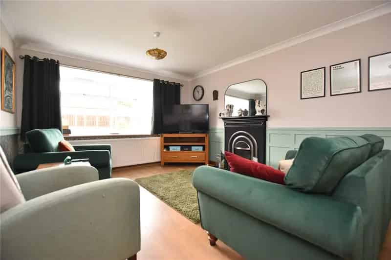 3 Bed Detached Bungalow For Sale