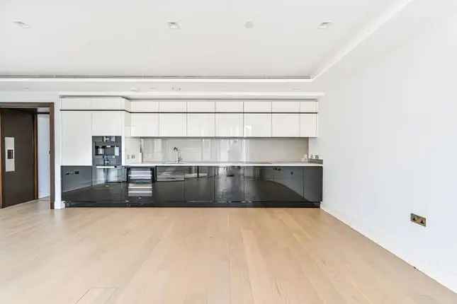 Flat for sale in Albert Embankment, Albert Embankment, London SE1