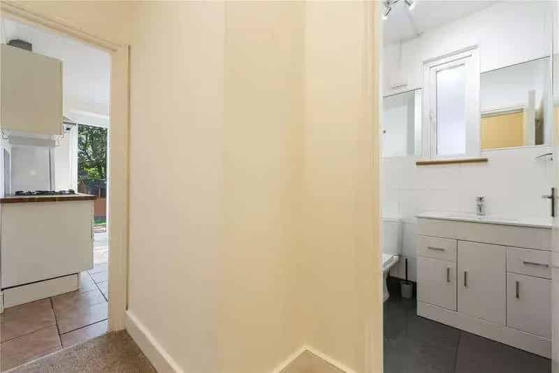 1 bed flat for sale