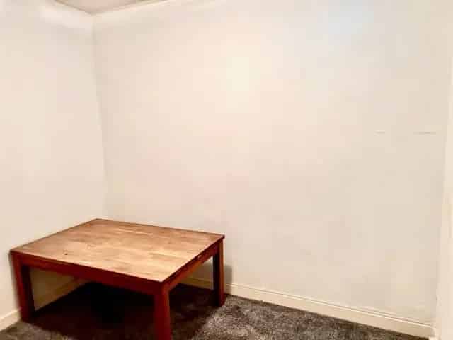 1 Bedroom Flat for Sale Paisley
