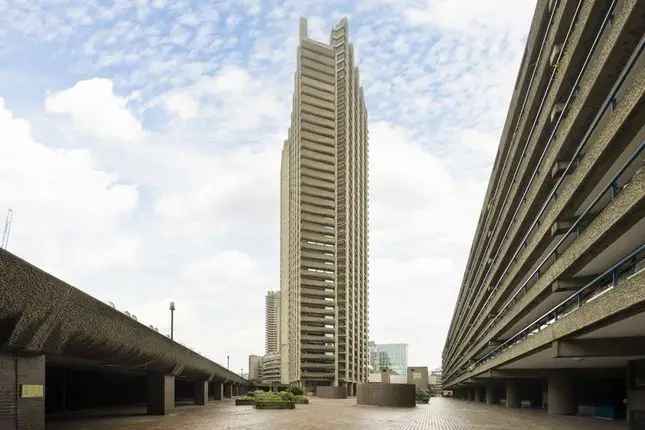 3 Bedroom Flat for Sale Barbican London EC2Y