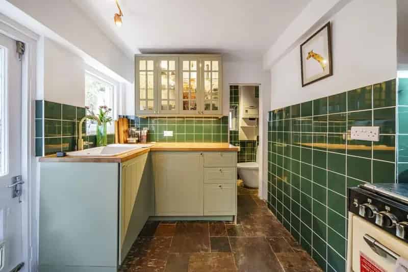 Charming One Bedroom Period Property with Private Garden