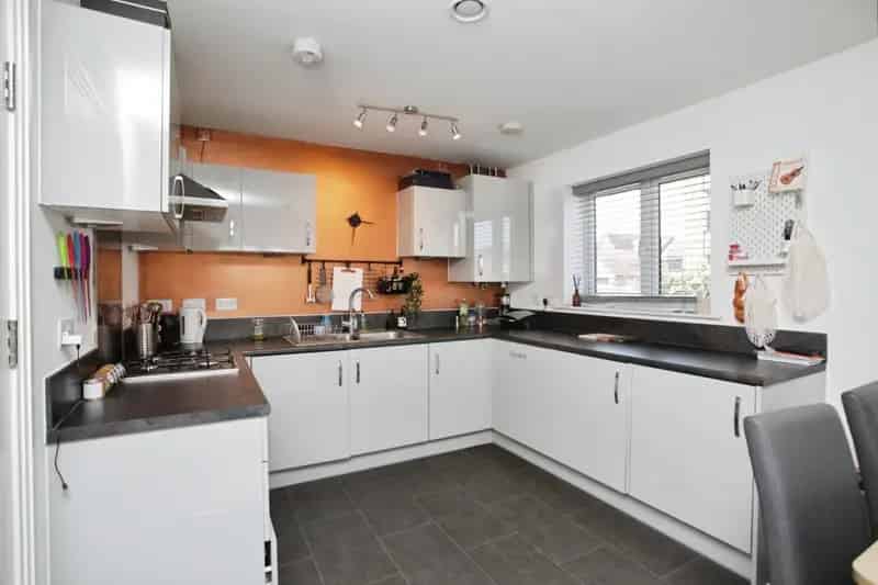 Two Bedroom Apartment Houlton Zero Deposit Available